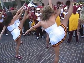 Cheerleaders dança